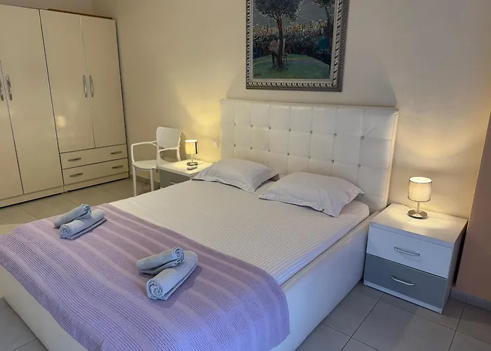 Marinela Apartman *