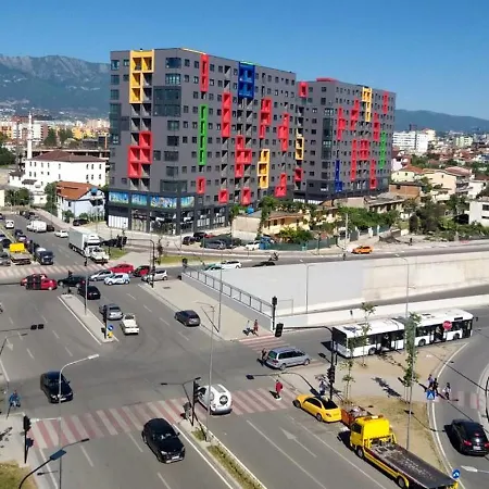 Marinela * Tirana
